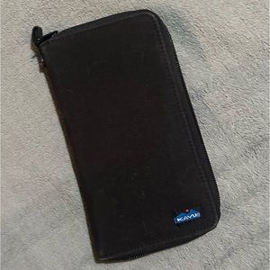 Kavu wallet like new
